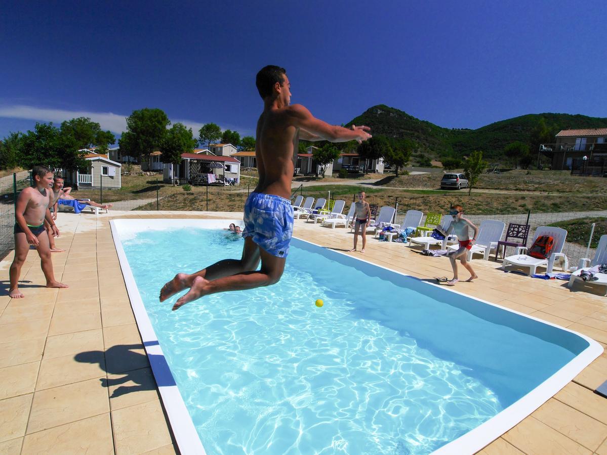 Val Saint Georges Hotel Luaran gambar